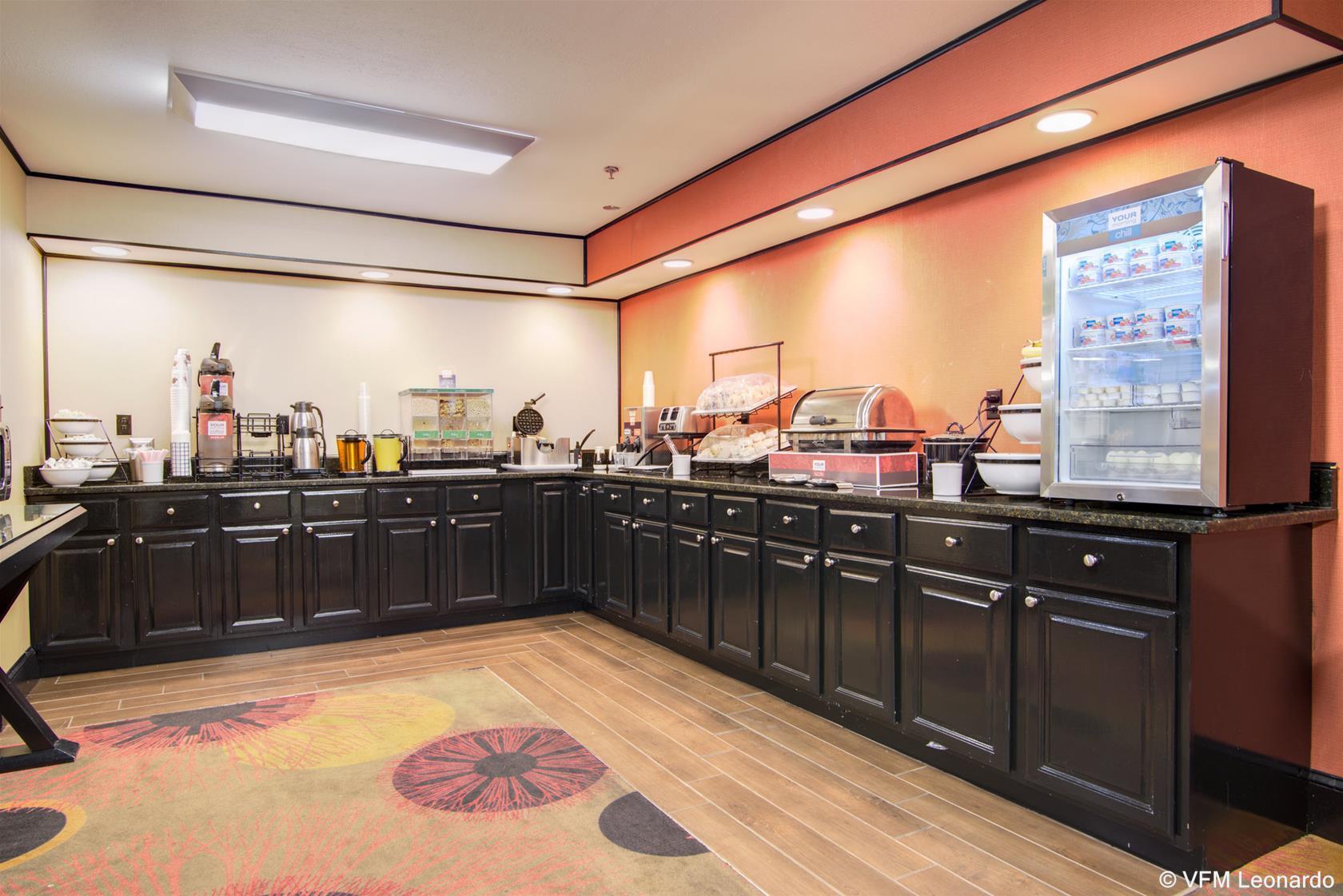 Comfort Inn & Suites Macon North I-75 Esterno foto