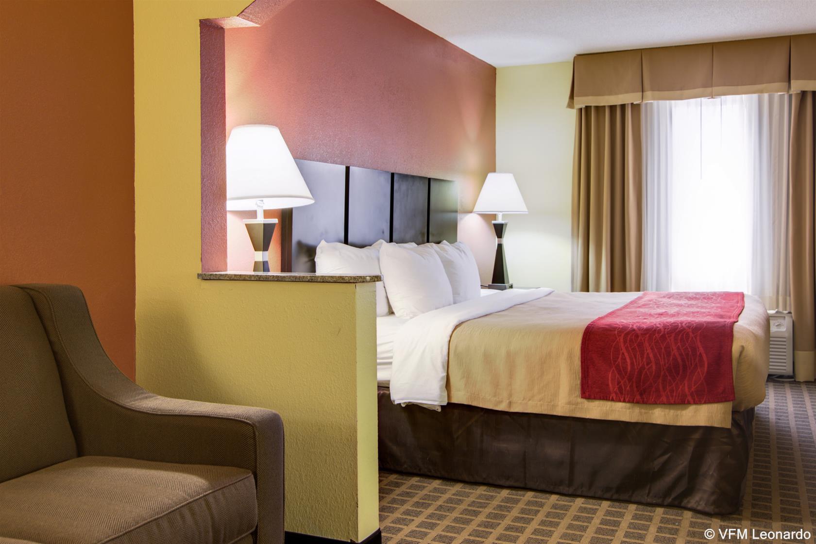 Comfort Inn & Suites Macon North I-75 Esterno foto