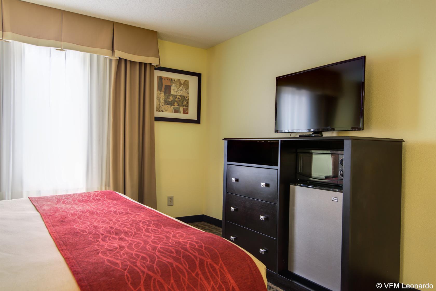 Comfort Inn & Suites Macon North I-75 Esterno foto